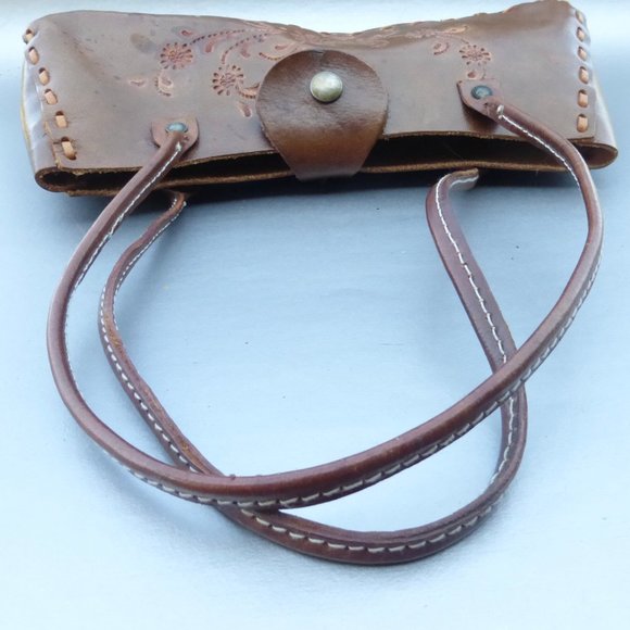 Tooled Floral Authentic Brown Leather Shoulder Bag - Picture 12 of 16